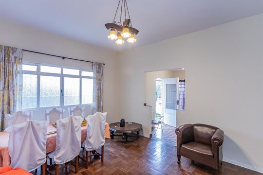 Sala de casa à venda com 2 quartos, 900m² em Chácara Inglesa, São Paulo
