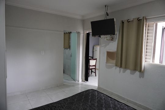 Quarto Suíte de kitnet/studio para alugar com 1 quarto, 40m² em Chácara Machado, Americana