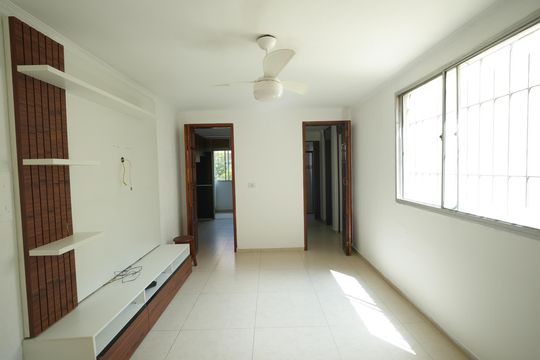 Sala de apartamento à venda com 2 quartos, 54m² em Jardim Alvorada, Santo André
