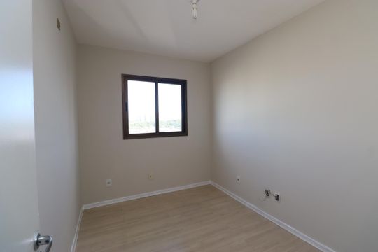 Apartamento para alugar com 3 quartos, 106m² em Paralela, Salvador