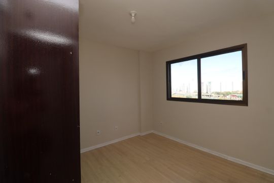 Apartamento para alugar com 3 quartos, 106m² em Paralela, Salvador