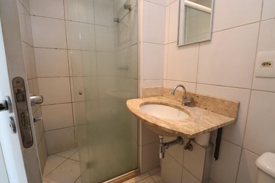 Apartamento para alugar com 3 quartos, 106m² em Paralela, Salvador