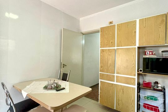 Cozinha de casa à venda com 3 quartos, 160m² em Vila Madalena, São Paulo