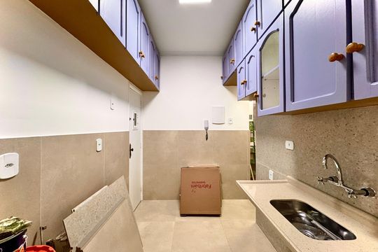 Apartamento para alugar com 2 quartos, 75m² em Catete, Rio de Janeiro