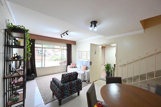 Casa à venda com 2 quartos, 116m² em Planalto Paulista, São Paulo