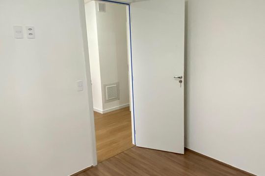 Quarto de apartamento à venda com 1 quarto, 28m² em Jardim America da Penha, São Paulo