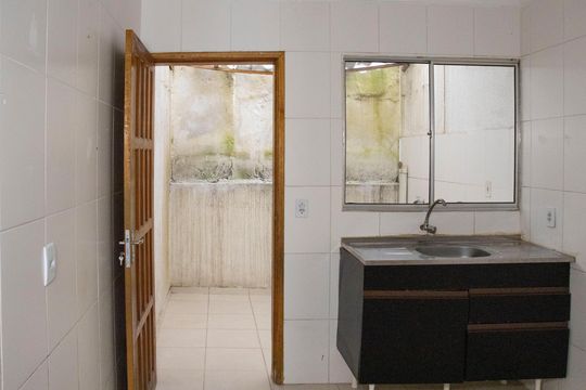 Cozinha de casa para alugar com 2 quartos, 60m² em Jardim Nossa Senhora do Carmo, São Paulo