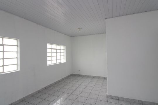 Casa para alugar com 4 quartos, 90m² em Vila Granada, São Paulo