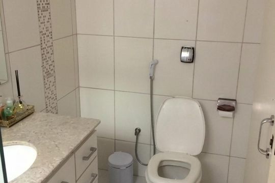 Banheiro de casa para alugar com 3 quartos, 200m² em Jardim America, São Paulo