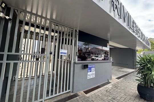 FACHADA COM PLACA GRANDE de apartamento à venda com 2 quartos, 49m² em Padroeira, Osasco