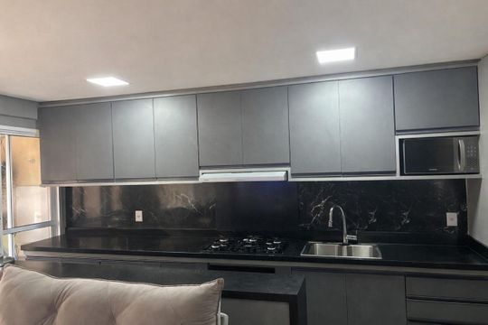 Cozinha de apartamento à venda com 2 quartos, 69m² em Parque Assuncao, Taboão da Serra