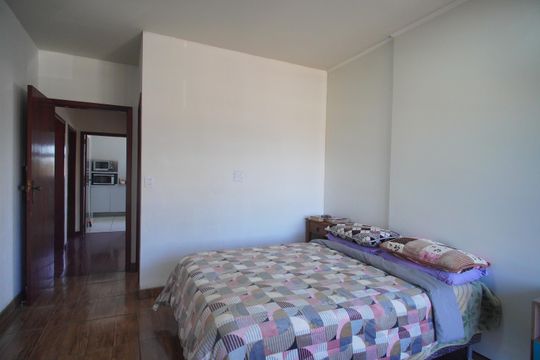 Suíte  de casa para alugar com 3 quartos, 224m² em Scharlau, São Leopoldo