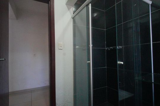 Banheiro 2 de casa para alugar com 3 quartos, 224m² em Scharlau, São Leopoldo