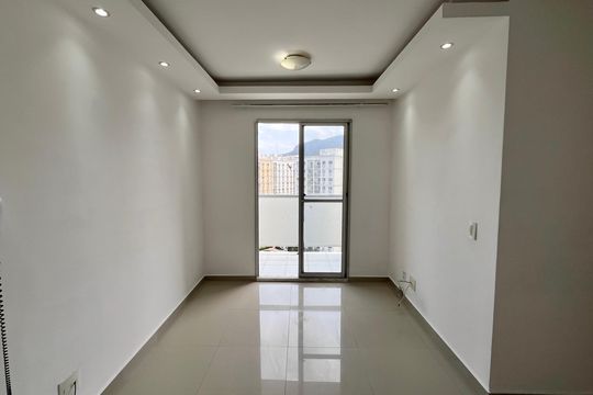 Apartamento para alugar com 2 quartos, 55m² em Recreio dos Bandeirantes, Rio de Janeiro