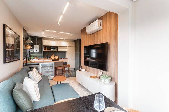 Sala/Cozinha de apartamento à venda com 2 quartos, 48m² em Vila Olímpia, São Paulo