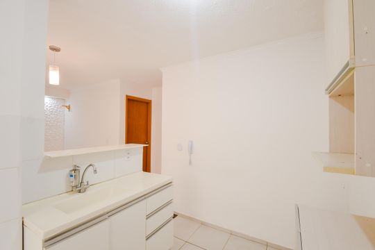 Cozinha  de apartamento para alugar com 2 quartos, 50m² em Jardim Nova Cidade, Guarulhos