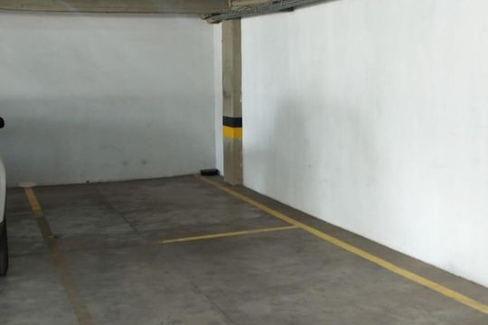 2 VAGAS PARALELAS  de apartamento para alugar com 2 quartos, 68m² em Buritis, Belo Horizonte