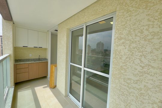 Varanda de apartamento à venda com 2 quartos, 68m² em Vila Galvão, Guarulhos