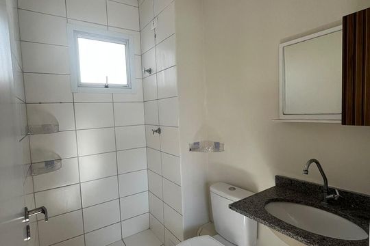 Banheiro de apartamento para alugar com 2 quartos, 42m² em JARDIM VILLAGIO GHIRALDELLI, Hortolândia