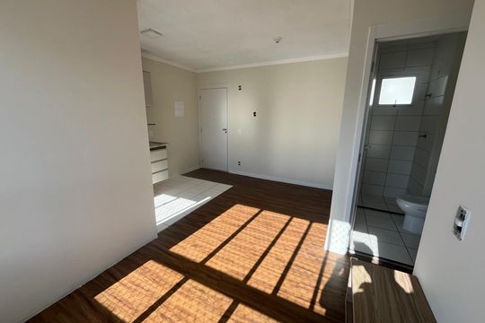 Sala de apartamento para alugar com 2 quartos, 42m² em JARDIM VILLAGIO GHIRALDELLI, Hortolândia