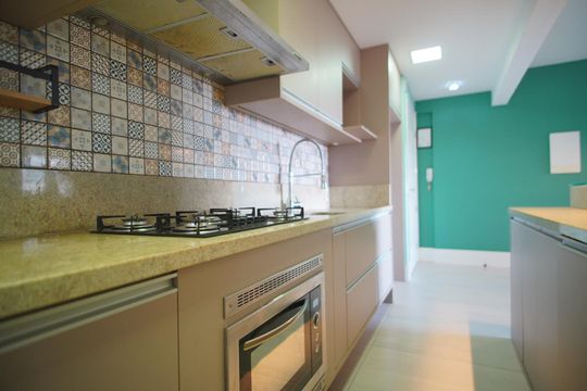 Cozinha de apartamento à venda com 3 quartos, 75m² em São Sebastião, Porto Alegre