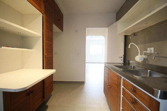 Apartamento para alugar com 3 quartos, 107m² em Real Parque, São Paulo