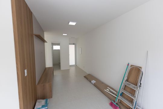 Sala 1 de casa de condomínio para alugar com 2 quartos, 76m² em Vila Industrial, Nova Lima