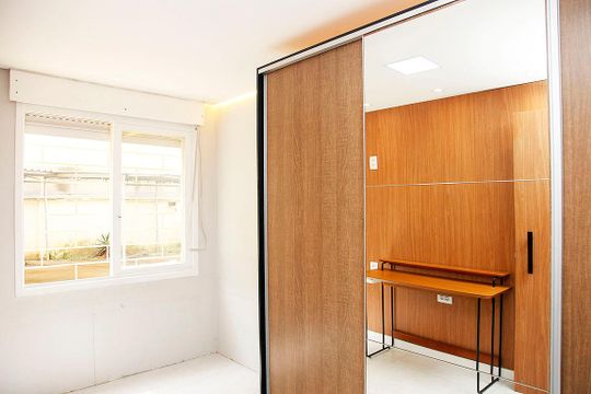 Quarto Suíte de apartamento para alugar com 1 quarto, 35m² em Santana, Porto Alegre