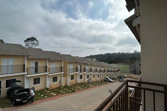 Varanda de casa para alugar com 2 quartos, 55m² em Chácara Ondas Verdes, Cotia