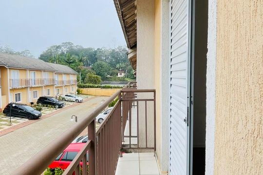 Varanda de casa de condomínio para alugar com 2 quartos, 47m² em Morro Grande, Cotia