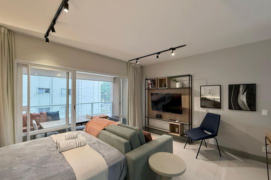Quarto de kitnet/studio para alugar com 1 quarto, 42m² em Campo Belo, São Paulo