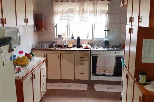 Casa à venda com 3 quartos, 180m² em Vila Pedra Branca, São Paulo