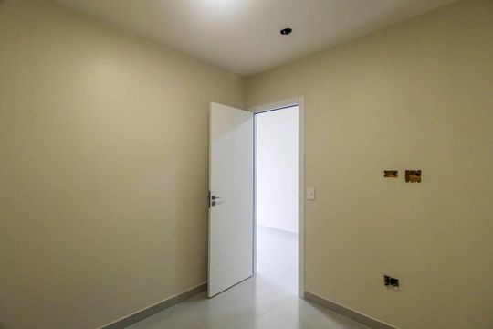 Casa para alugar com 1 quarto, 37m² em Vila Primavera, São Paulo