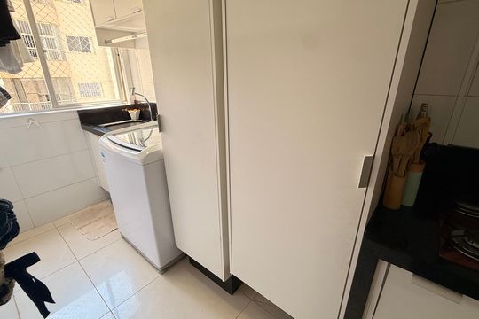 Área de Serviço de apartamento à venda com 3 quartos, 98m² em Setor Bueno, Goiânia