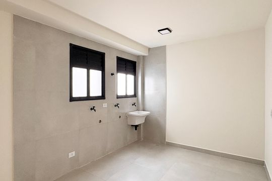 Lavanderia de apartamento à venda com 2 quartos, 52m² em Piqueri, São Paulo