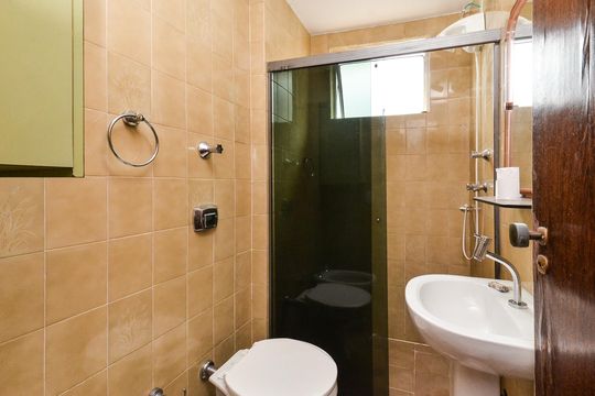 Banheiro Social de apartamento para alugar com 4 quartos, 87m² em Lourdes, Belo Horizonte