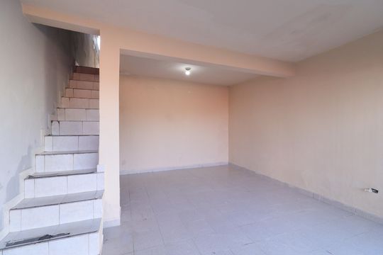 Garagem de casa para alugar com 2 quartos, 124m² em Jardim Sonia (zona Sul), São Paulo