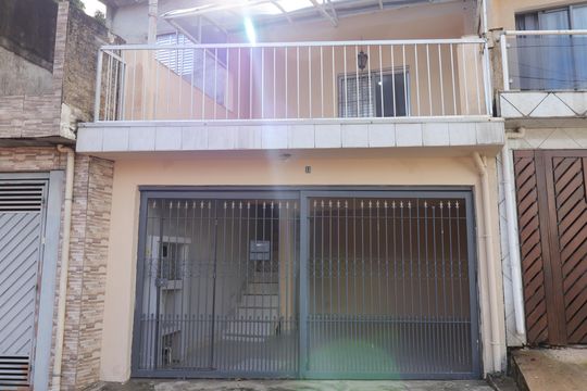 Fachada de casa para alugar com 2 quartos, 124m² em Jardim Sonia (zona Sul), São Paulo