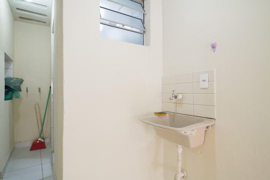 Área de Serviço de casa para alugar com 1 quarto, 52m² em Penha de França, São Paulo