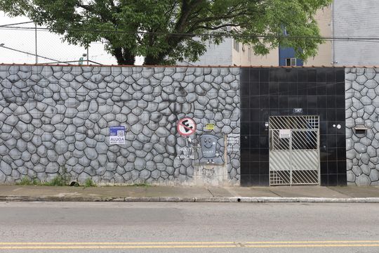 Fachada  de apartamento para alugar com 2 quartos, 56m² em Itaquera, São Paulo