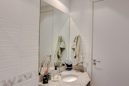 Banheiro de apartamento à venda com 2 quartos, 37m² em Sé, São Paulo