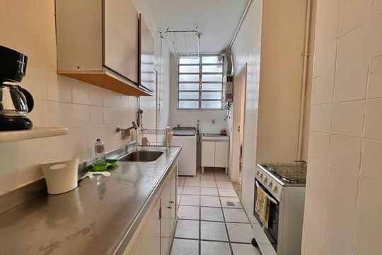 Cozinha de apartamento para alugar com 2 quartos, 60m² em Ipanema, Rio de Janeiro