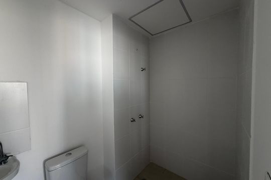 Banheiro de apartamento à venda com 2 quartos, 49m² em Mooca, São Paulo