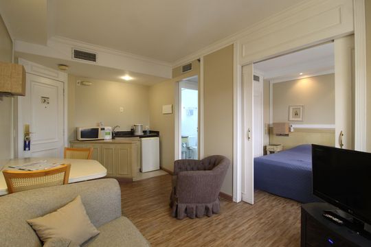 Kitnet/Studio para alugar com 1 quarto, 30m² em Vila Olímpia, São Paulo