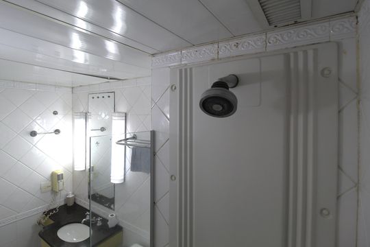 Banheiro da Suíte de kitnet/studio para alugar com 1 quarto, 30m² em Vila Olímpia, São Paulo