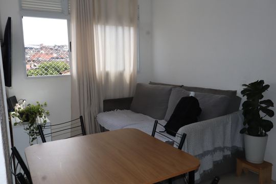 Sala de apartamento para alugar com 2 quartos, 35m² em Fazenda da Juta, São Paulo