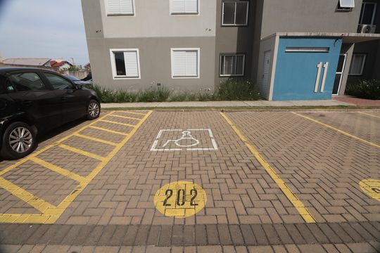 Garagem de apartamento para alugar com 2 quartos, 44m² em Centro, Canoas