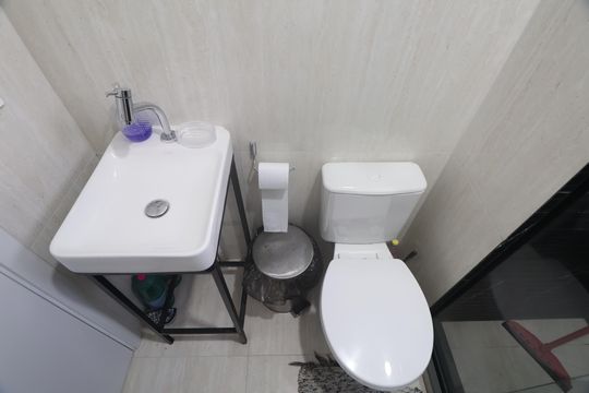 Banheiro  de apartamento para alugar com 2 quartos, 44m² em Centro, Canoas