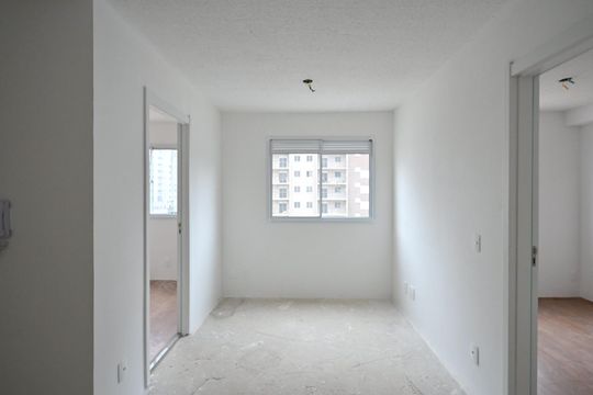 Sala de apartamento para alugar com 2 quartos, 34m² em Vila Prel, São Paulo