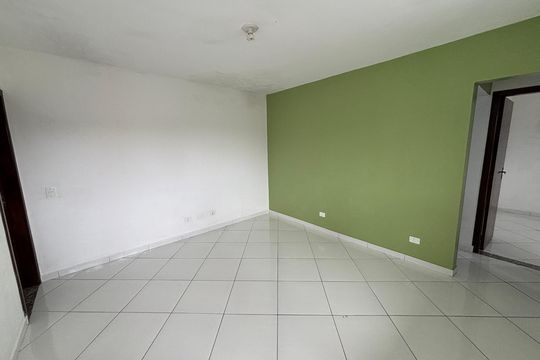 Sala de casa para alugar com 3 quartos, 105m² em Alianca, Ribeirão Pires